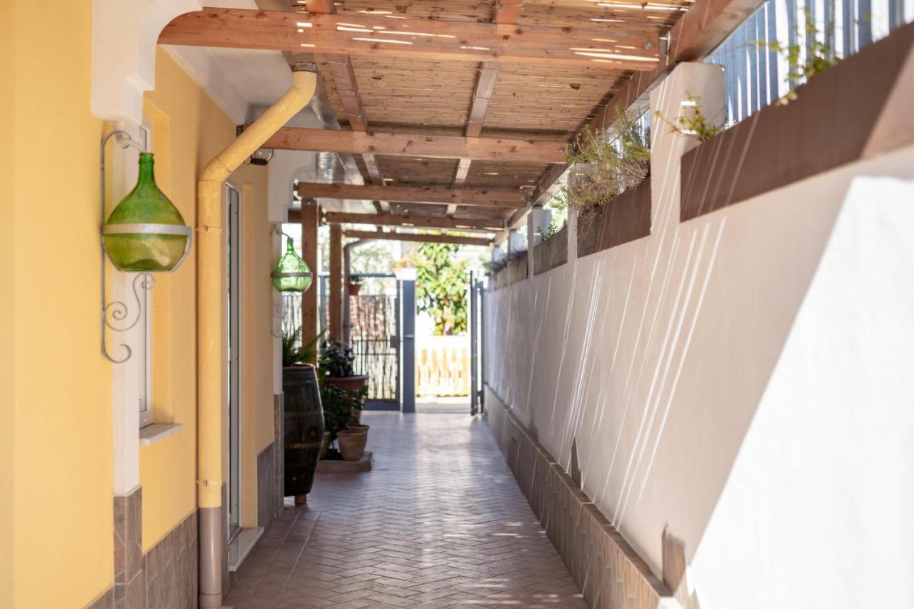 La Cantina Dello Sgatto Procida Exterior photo