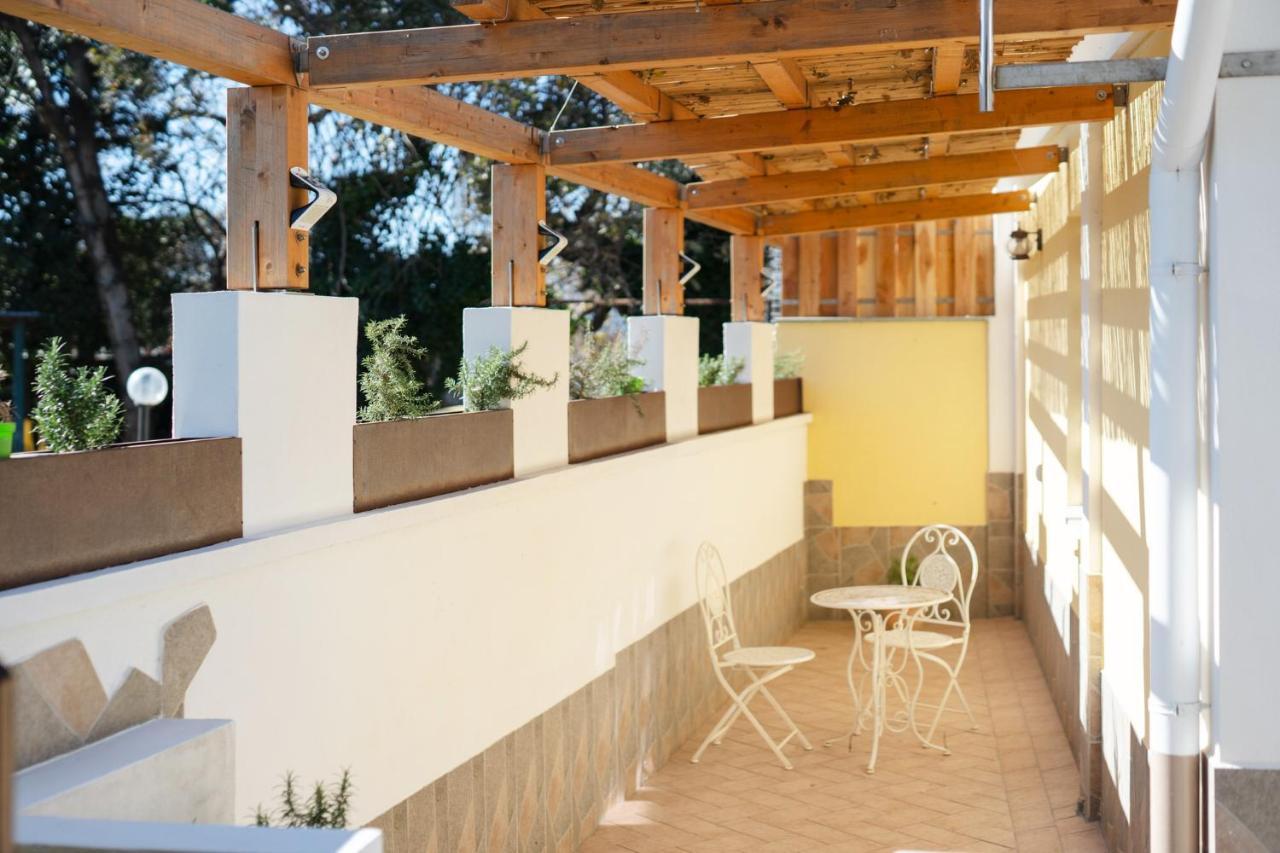 La Cantina Dello Sgatto Procida Exterior photo