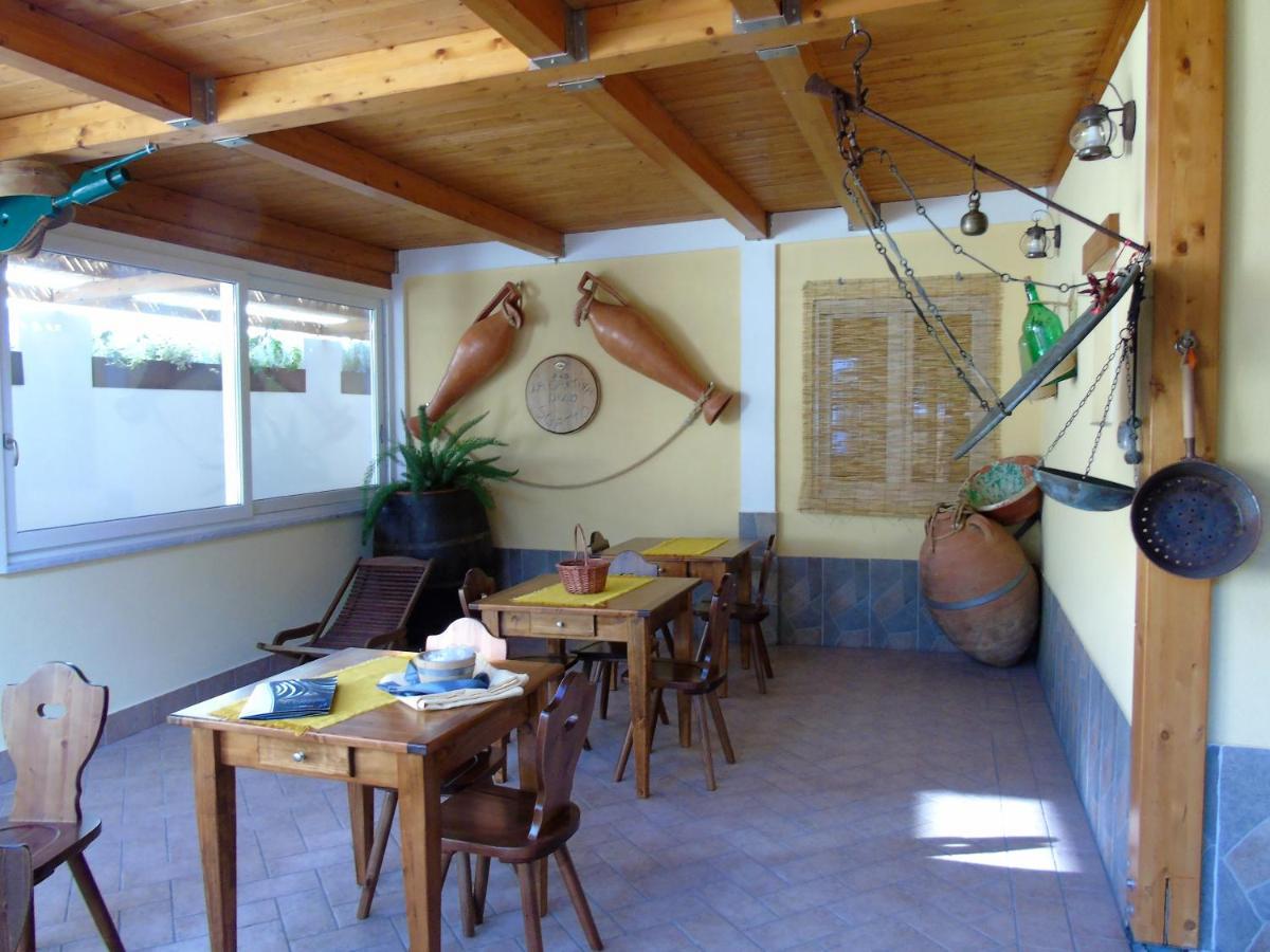 La Cantina Dello Sgatto Procida Exterior photo